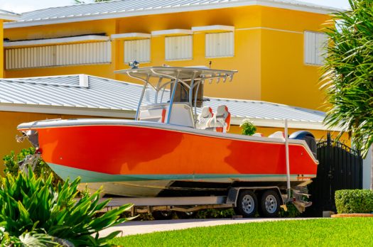 Waar moet je aan denken als je een gezinsboot koopt?
